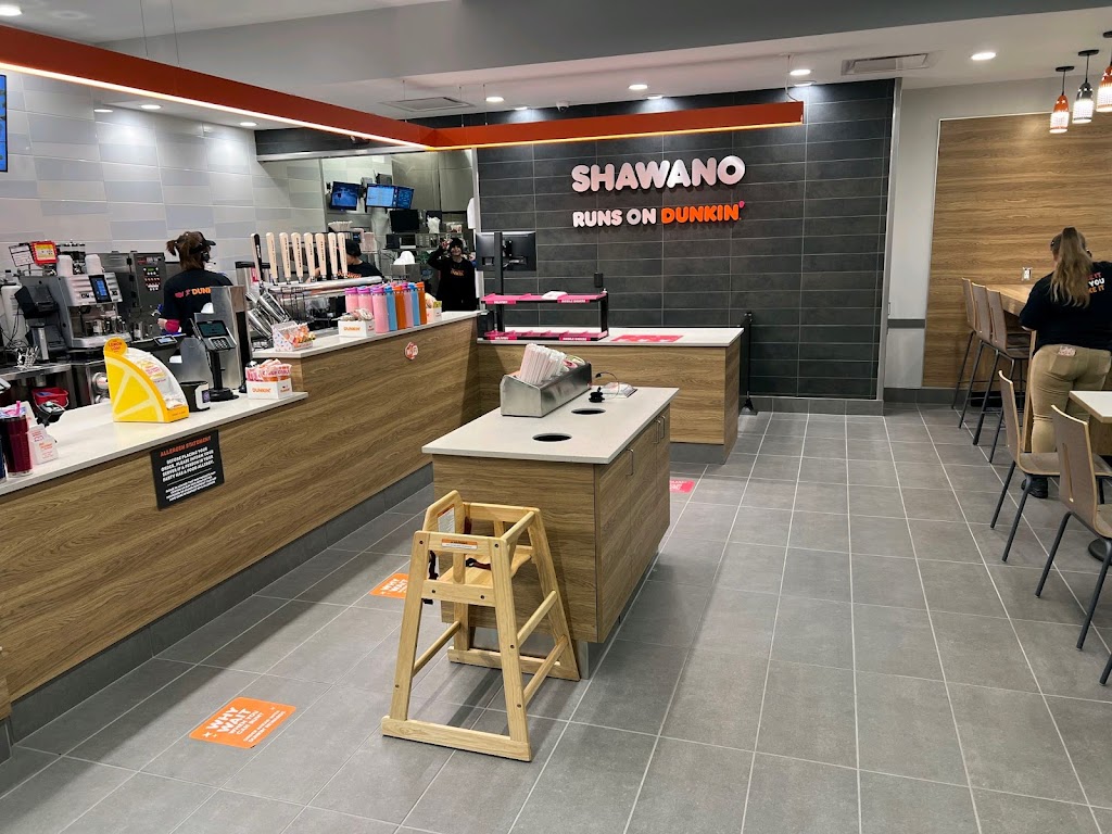 Dunkin | meal takeaway | 1209A E Green Bay St, Shawano, WI 54166, USA | 7158639818 OR +1 715-863-9818