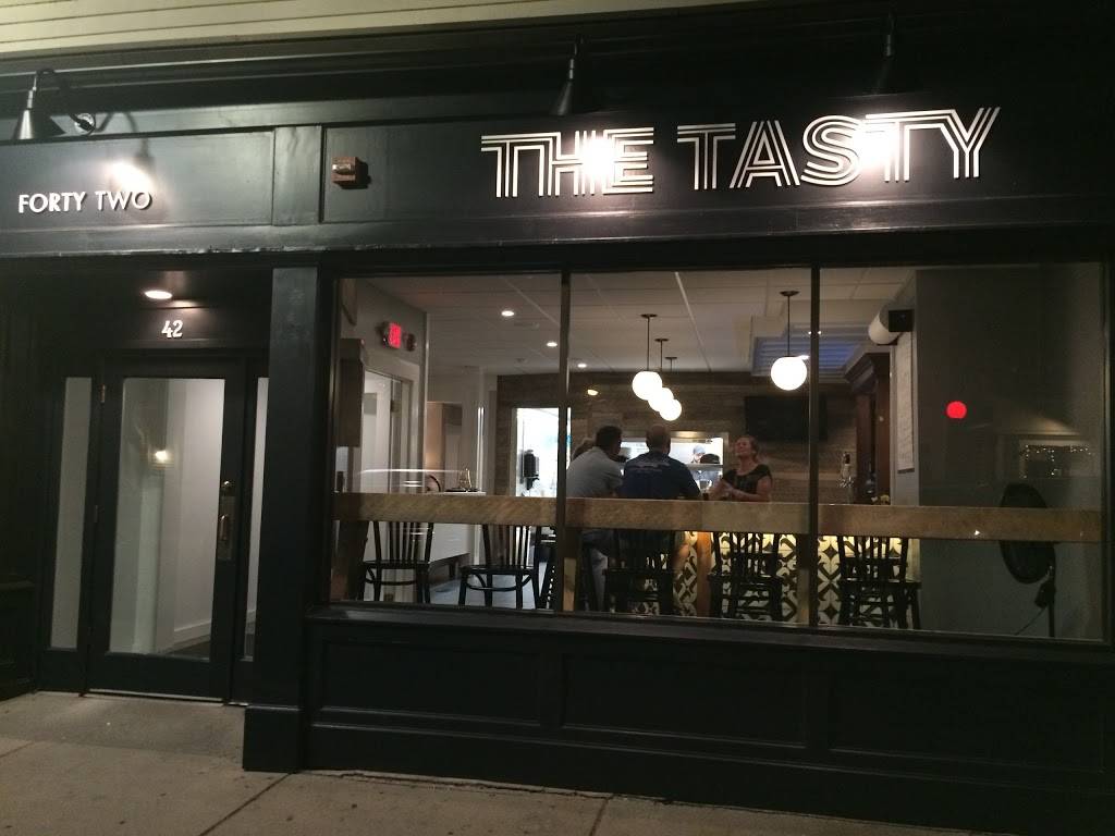 The Tasty | restaurant | 42 Court St, Plymouth, MA 02360, USA | 5085917302 OR +1 508-591-7302