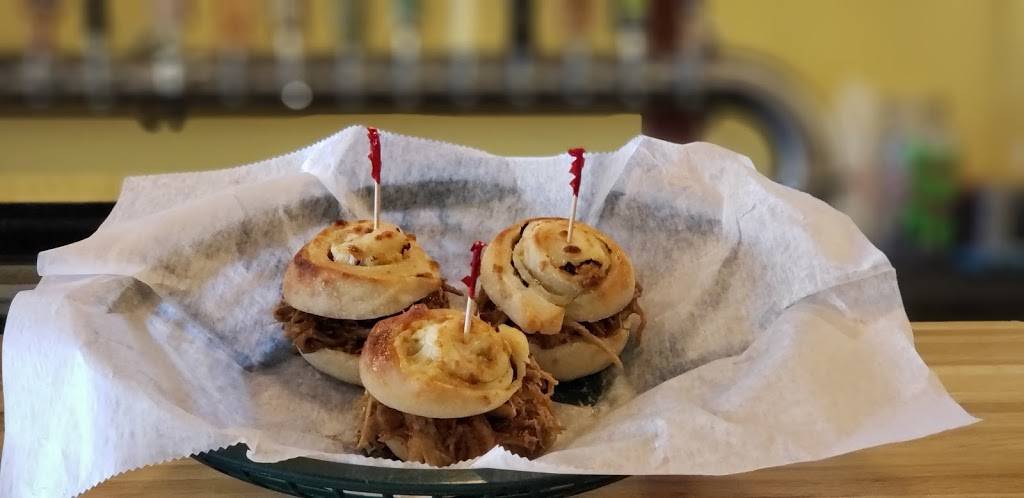 Tavola Pizza | meal takeaway | 1672 SE Port St Lucie Blvd, Port St. Lucie, FL 34952, USA | 7723350344 OR +1 772-335-0344