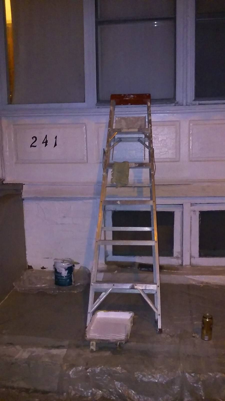 Gold Fish | meal takeaway | 6200 Vine St, Philadelphia, PA 19139, USA | 2154719888 OR +1 215-471-9888