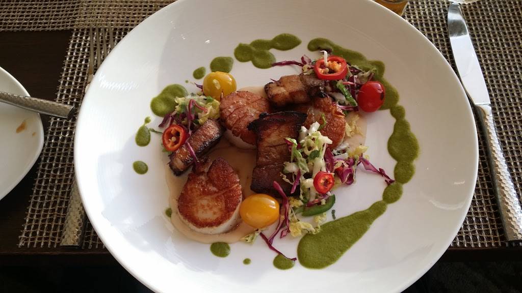 Raya | restaurant | 1 Ritz Carlton Dr, Dana Point, CA 92629, USA | 9492402000 OR +1 949-240-2000