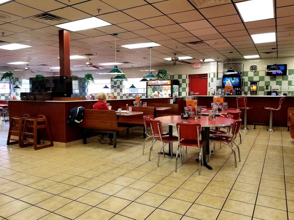 Huddle House | meal takeaway | 1589 Skippers Rd, Emporia, VA 23847, USA | 4346342829 OR +1 434-634-2829