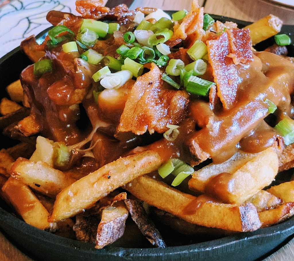 Black Squirrel | restaurant | 2670 Avenir Pl, Vienna, VA 22180, USA | 7038760500 OR +1 703-876-0500