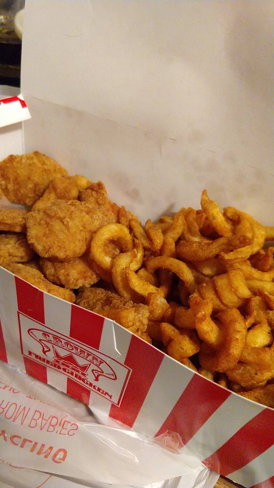 Crown Fried Chicken | restaurant | 45 Hamilton St, Southbridge, MA 01550, USA | 5087646363 OR +1 508-764-6363