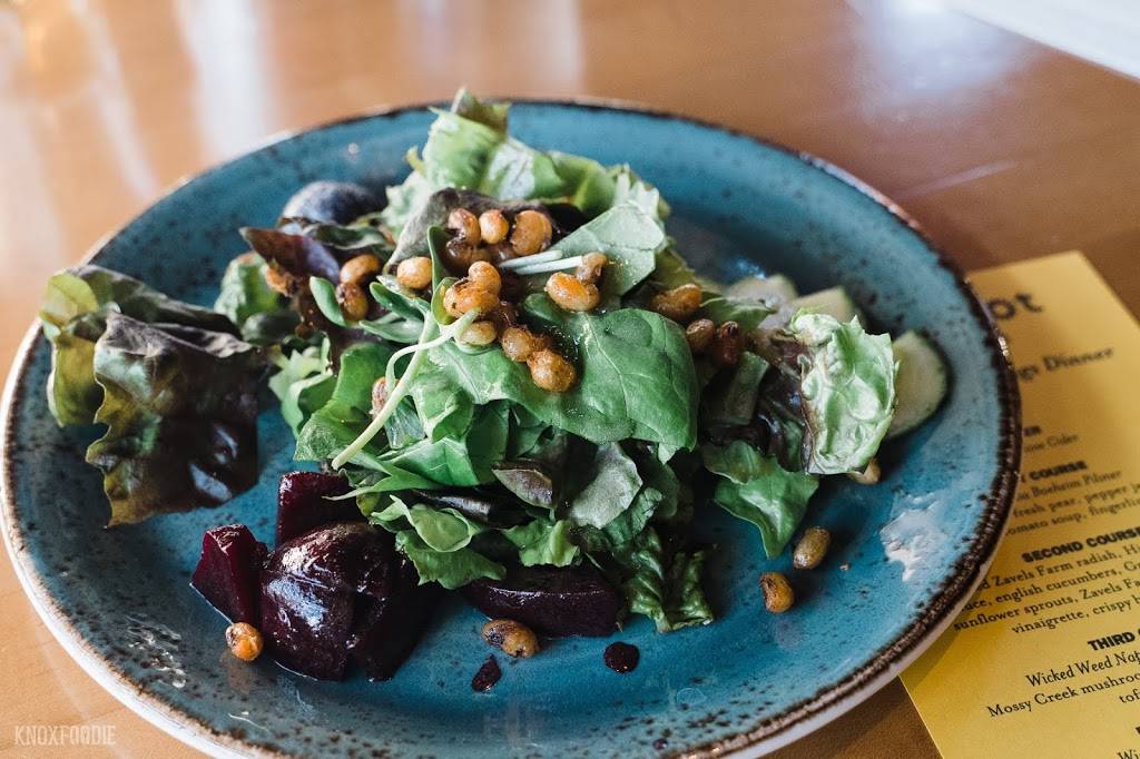 Sunspot Restaurant | restaurant | 2200 Cumberland Ave, Knoxville, TN 37916, USA | 8656374663 OR +1 865-637-4663