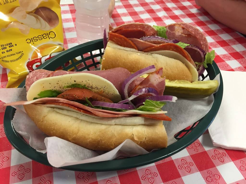 Francescos Italian Restaurant, Deli, Bakery, and Pizzeria | bakery | 7205 Estero Blvd, Fort Myers Beach, FL 33931, USA | 2394635634 OR +1 239-463-5634