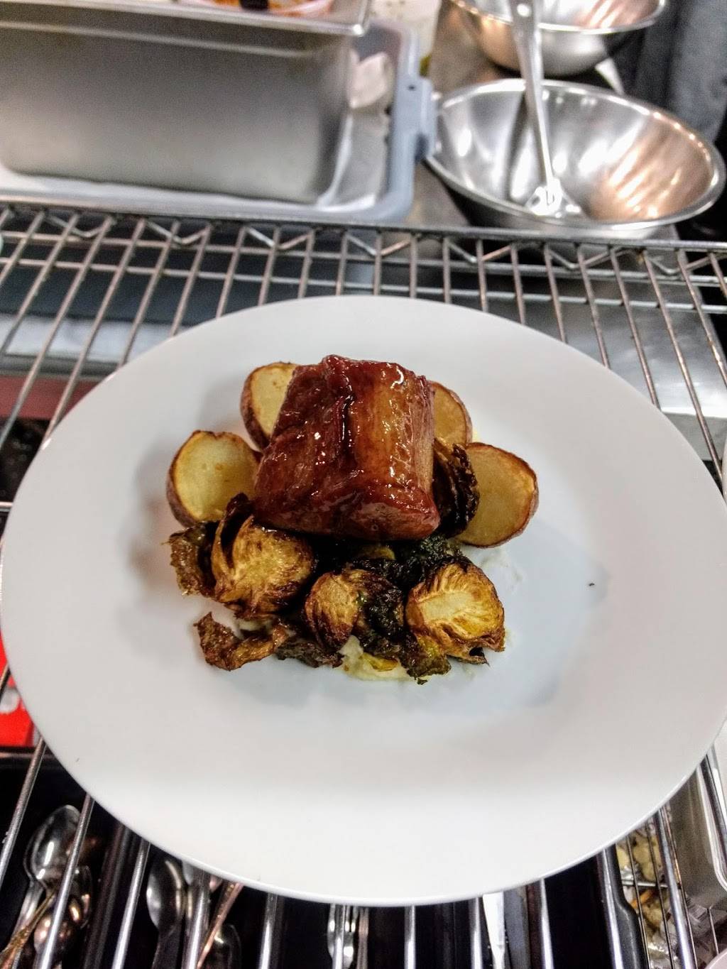 Shire Breu-Hous | restaurant | 63 Flansburg Ave, Dalton, MA 01226, USA | 4138428313 OR +1 413-842-8313