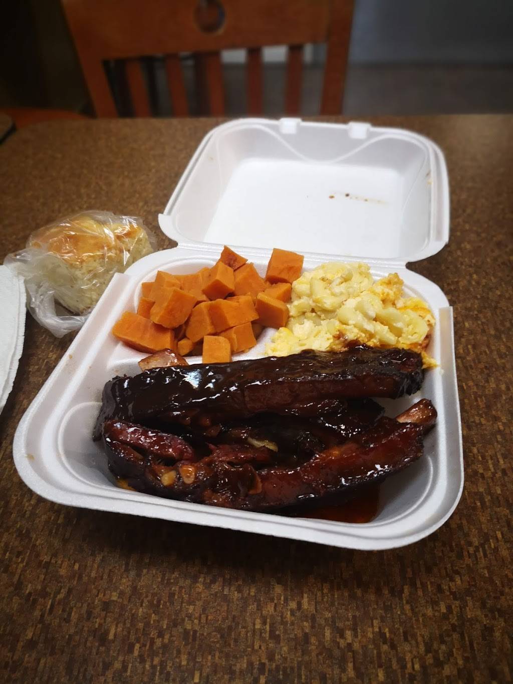 Chef Daddys | restaurant | 5944 W Lake St, Chicago, IL 60644, USA | 7734236443 OR +1 773-423-6443