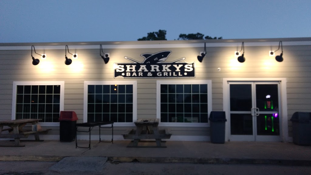Sharkys Bar and Grill | restaurant | 3557 Cedar Island Rd, Cedar Island, NC 28520, USA | 2525159442 OR +1 252-515-9442