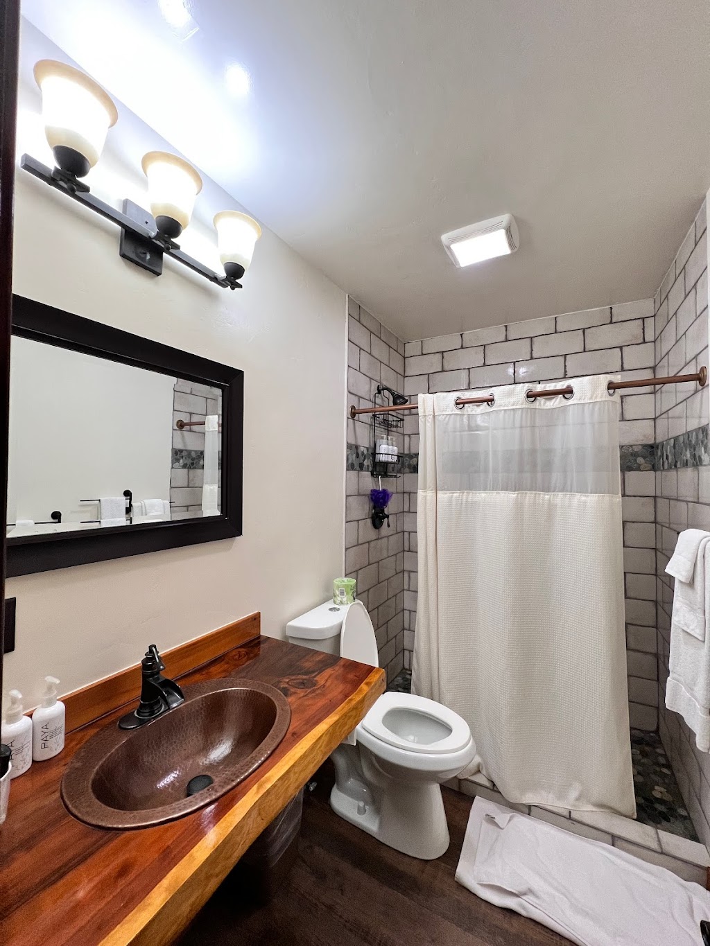 Big Sur River Inn | restaurant | 46800 CA-1, Big Sur, CA 93920, USA | 8316672700 OR +1 831-667-2700