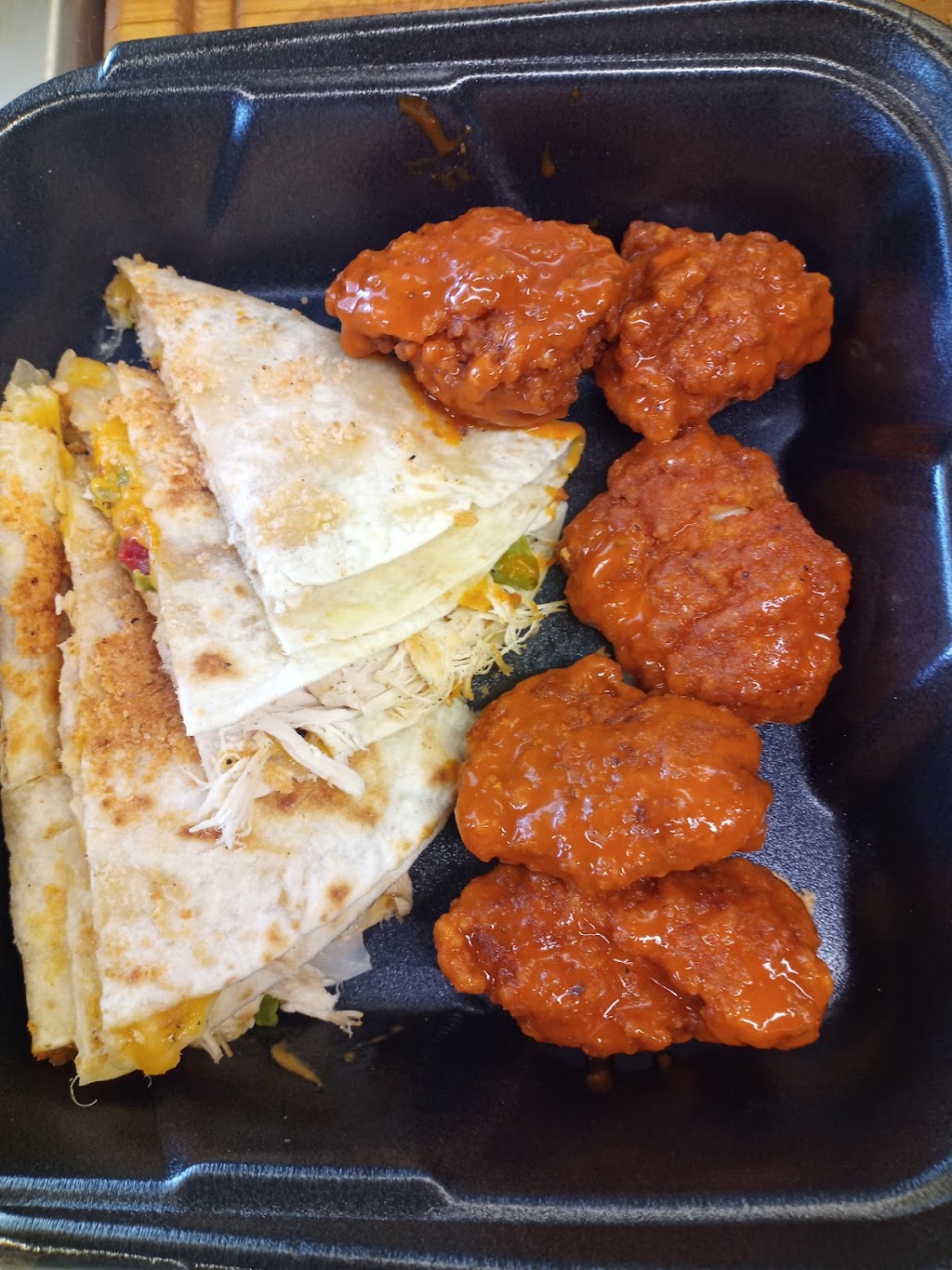 Chef LeBoze Mobile Bistro | restaurant | 1617 Rossville Ave, Chattanooga, TN 37408, USA | 4235051297 OR +1 423-505-1297