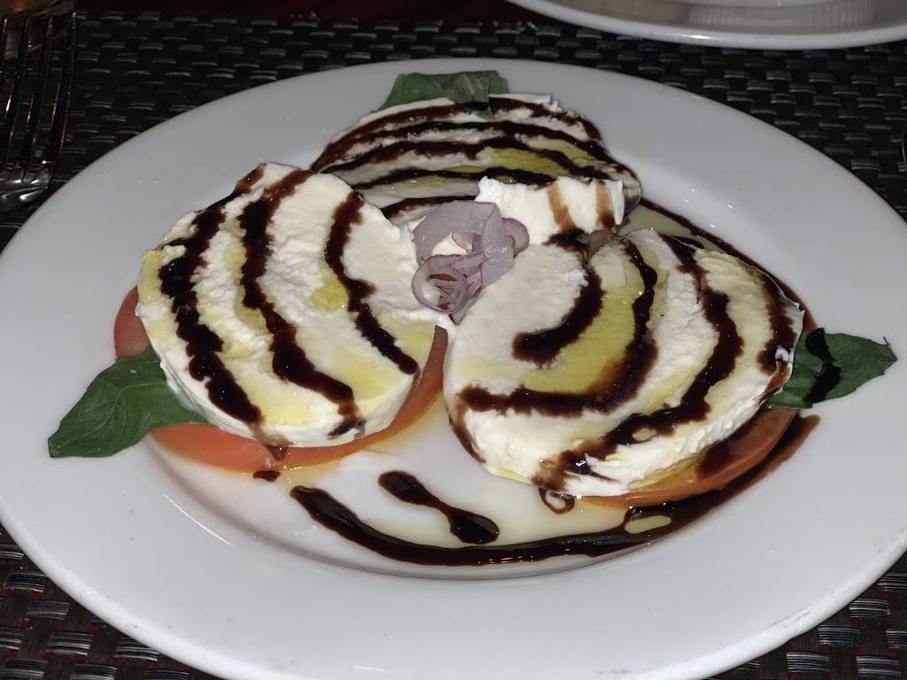 Bootlegger Italian Bistro | restaurant | 7700 S Las Vegas Blvd, Las Vegas, NV 89123, USA | 7027364939 OR +1 702-736-4939