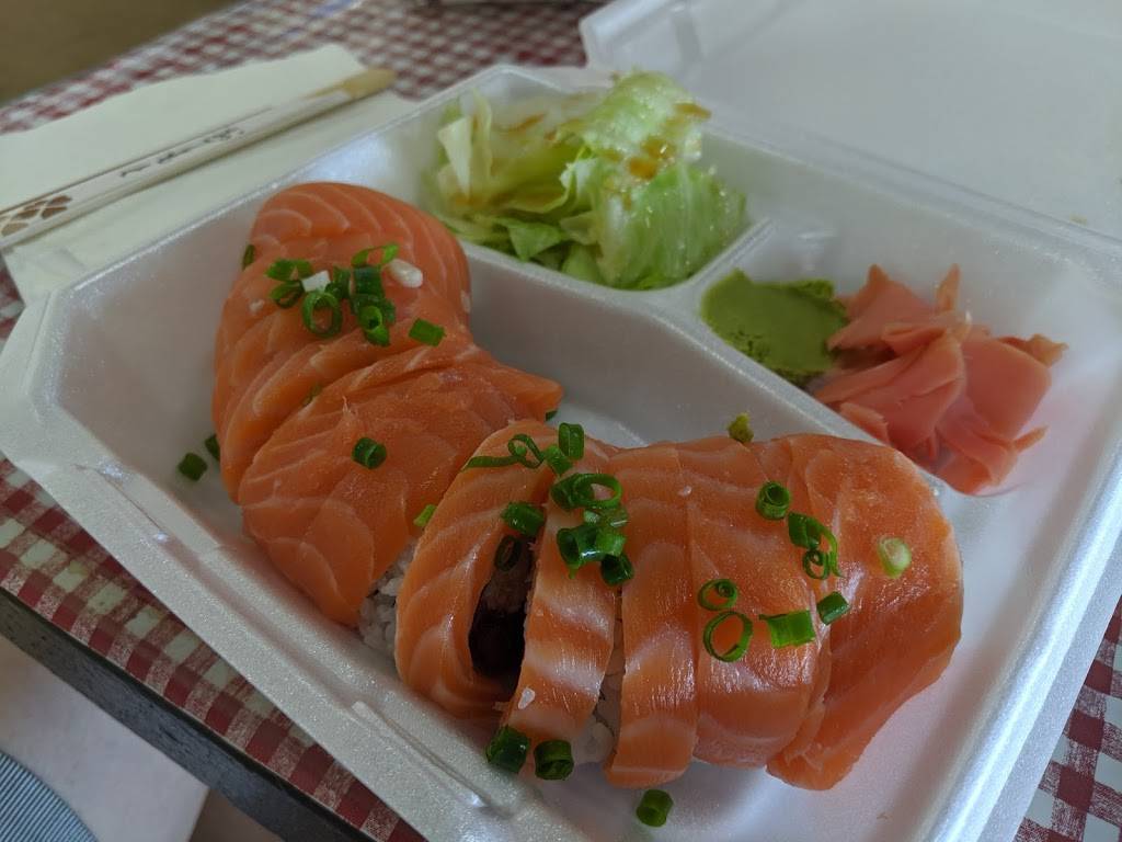 Makoto Sushi | restaurant | 99-115 Aiea Heights Dr, Aiea, HI 96701, USA | 8087229711 OR +1 808-722-9711