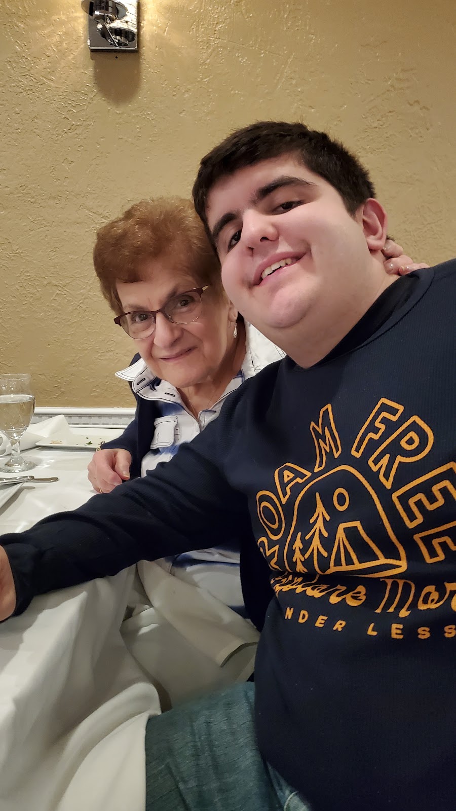 Ciao Bella | restaurant | 690 River Rd, New Milford, NJ 07646, USA | 2014837494 OR +1 201-483-7494