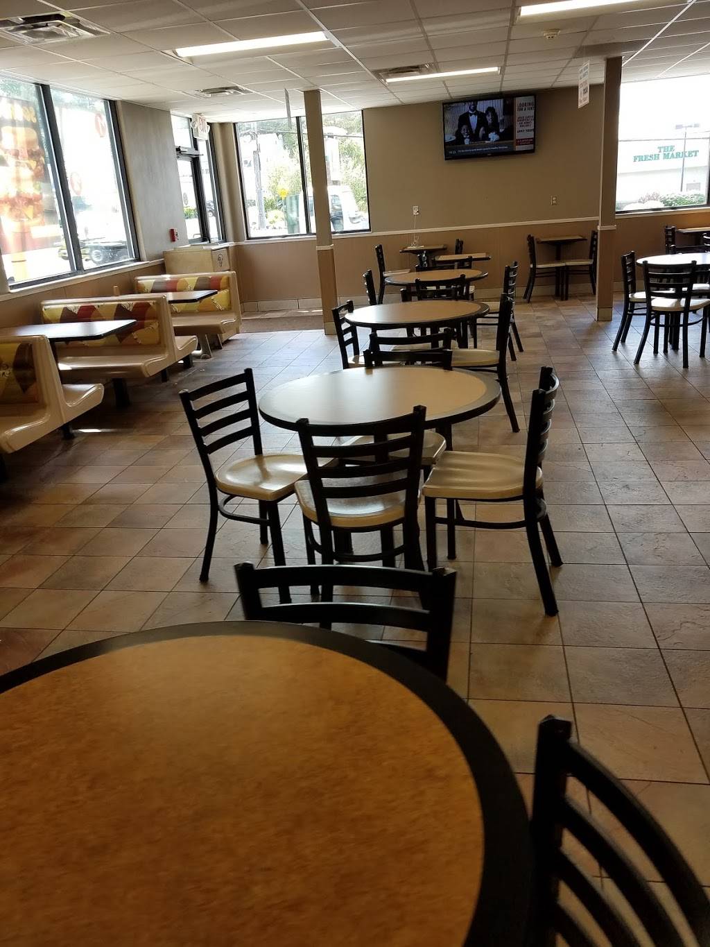 Burger King | restaurant | 663 Loudon Rd, Latham, NY 12110, USA | 5187835213 OR +1 518-783-5213