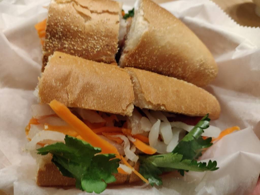 Em | restaurant | 1702 86th St, Brooklyn, NY 11214, USA | 7182323888 OR +1 718-232-3888