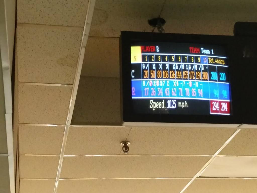 Fairview Lanes | meal takeaway | 21847 Lorain Rd, Cleveland, OH 44126, USA | 4403313244 OR +1 440-331-3244