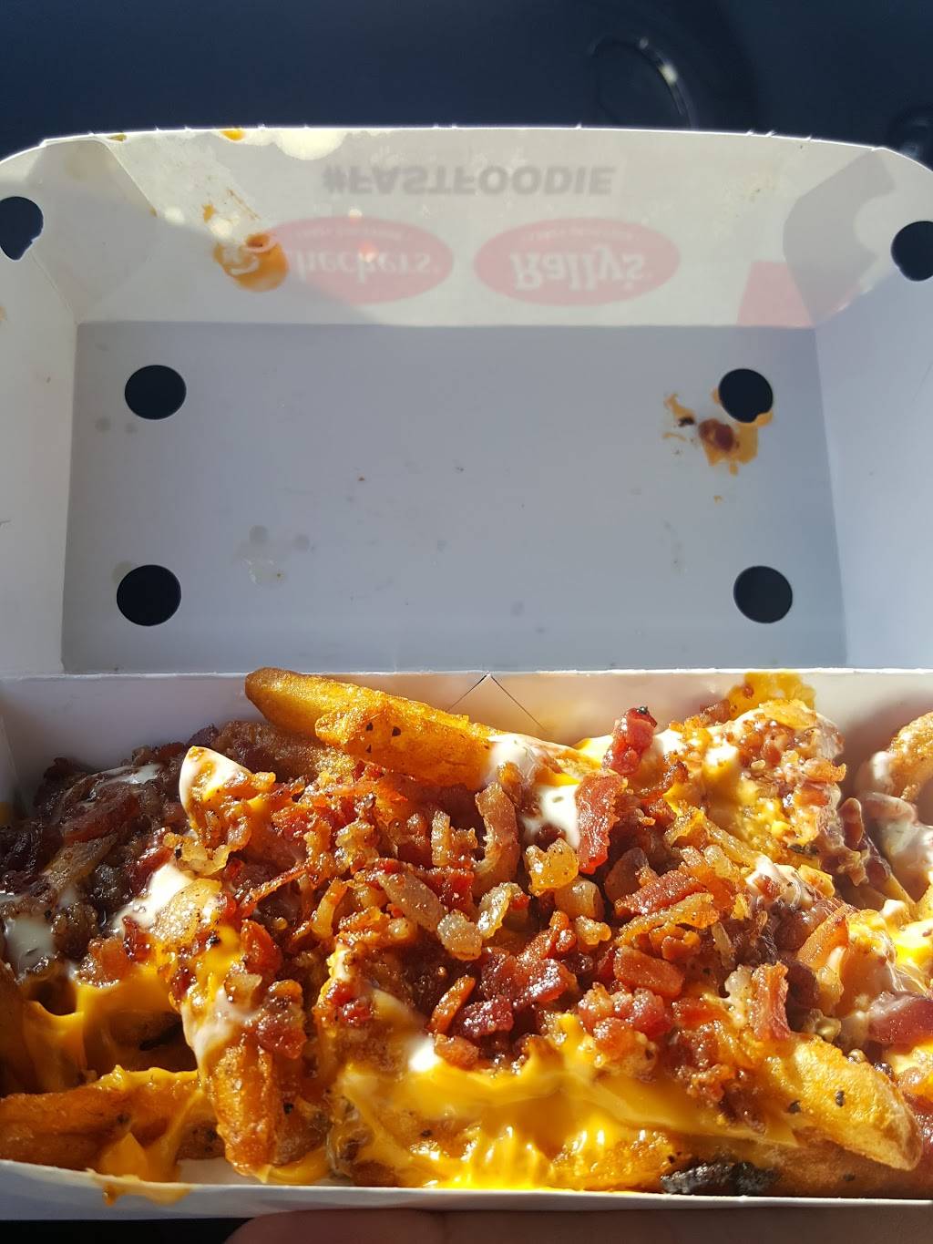 Checkers | restaurant | 1805 W Jefferson St, Joliet, IL 60435, USA | 8156304482 OR +1 815-630-4482