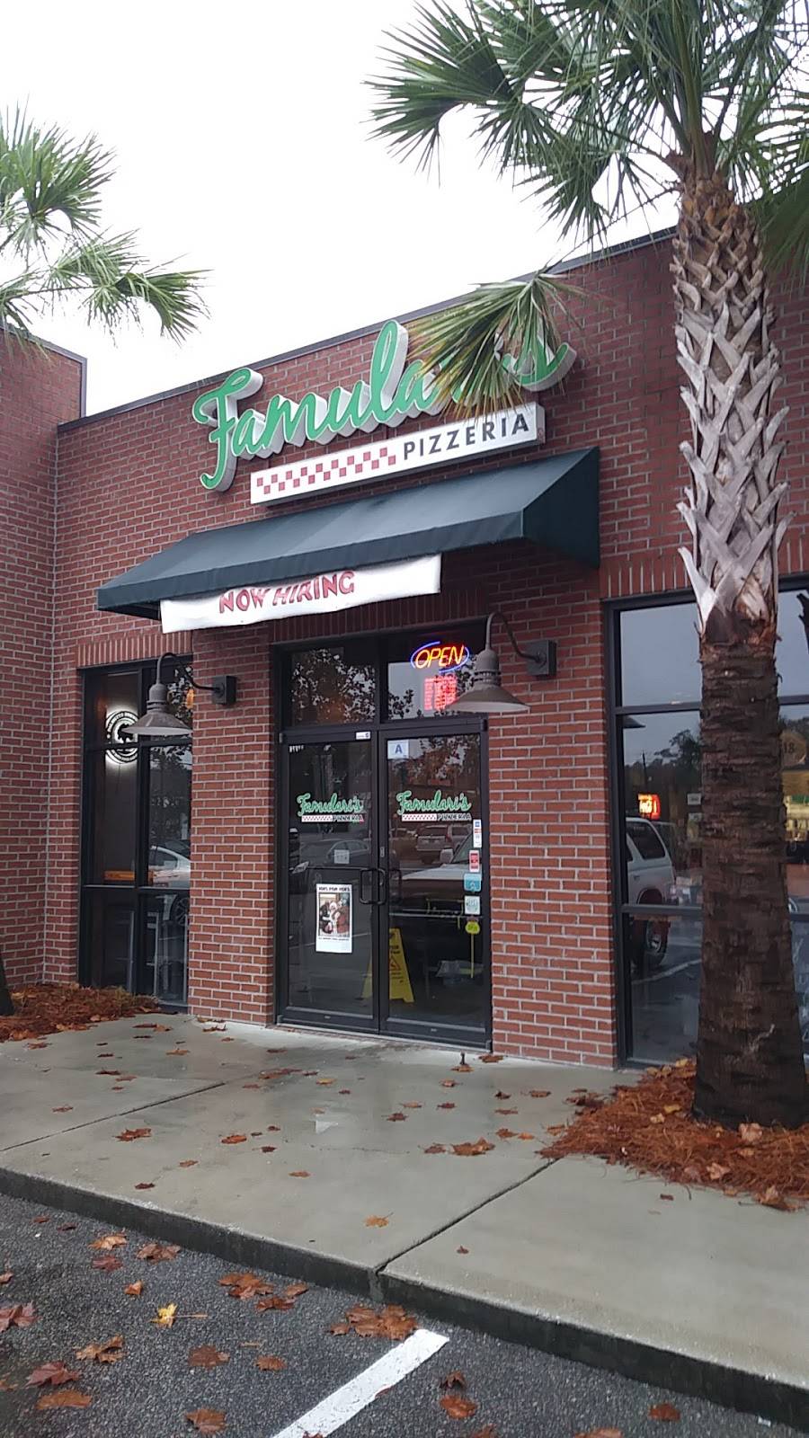 Famularis Pizzeria | restaurant | 2408 Ashley River Rd, Charleston, SC 29414, USA | 8435710555 OR +1 843-571-0555