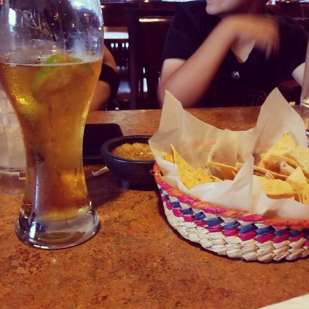 Casa Flores | restaurant | 3499 Brookside Rd # C, Stockton, CA 95219, USA | 2094742272 OR +1 209-474-2272