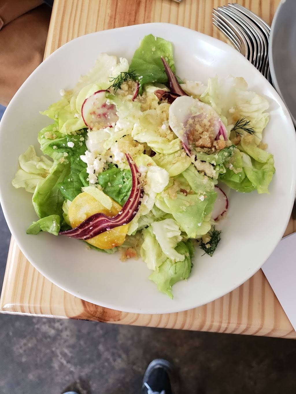 Hog & Hominy | restaurant | 707 W Brookhaven Cir, Memphis, TN 38117, USA | 9012077396 OR +1 901-207-7396