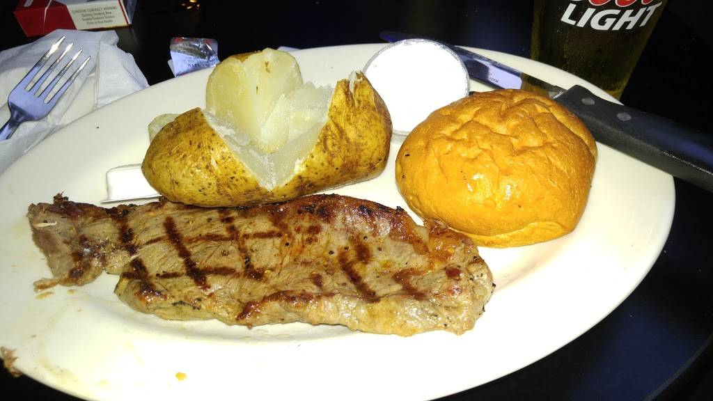 Papa Dons Pub | restaurant | 1891 E Market St, Akron, OH 44305, USA | 3307842400 OR +1 330-784-2400