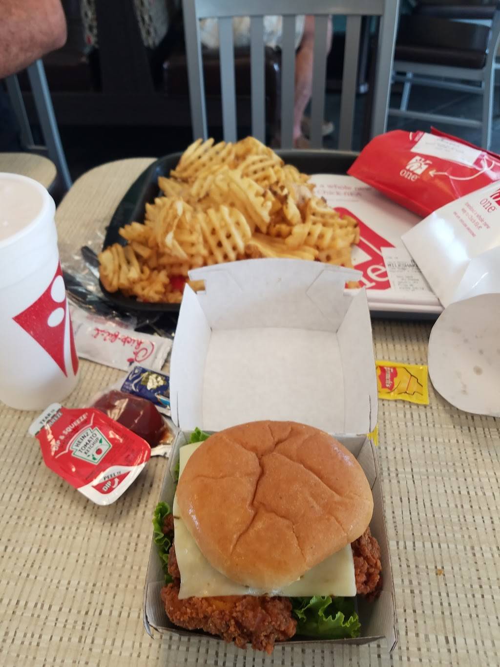 Chick-fil-A | restaurant | 2606 S Kirkwood Rd, Houston, TX 77077, USA | 2817595799 OR +1 281-759-5799