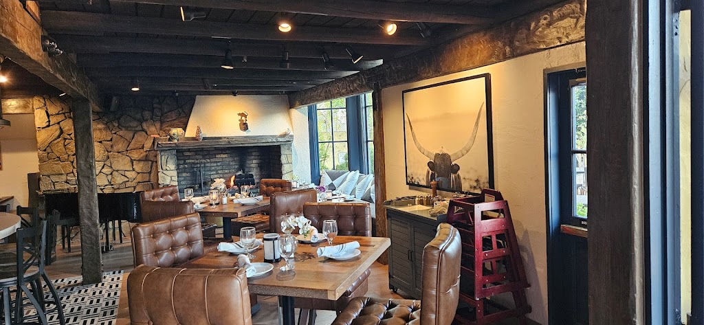 Il Gatto | restaurant | 800 E Whittier Blvd, La Habra, CA 90631, USA | 5623673670 OR +1 562-367-3670