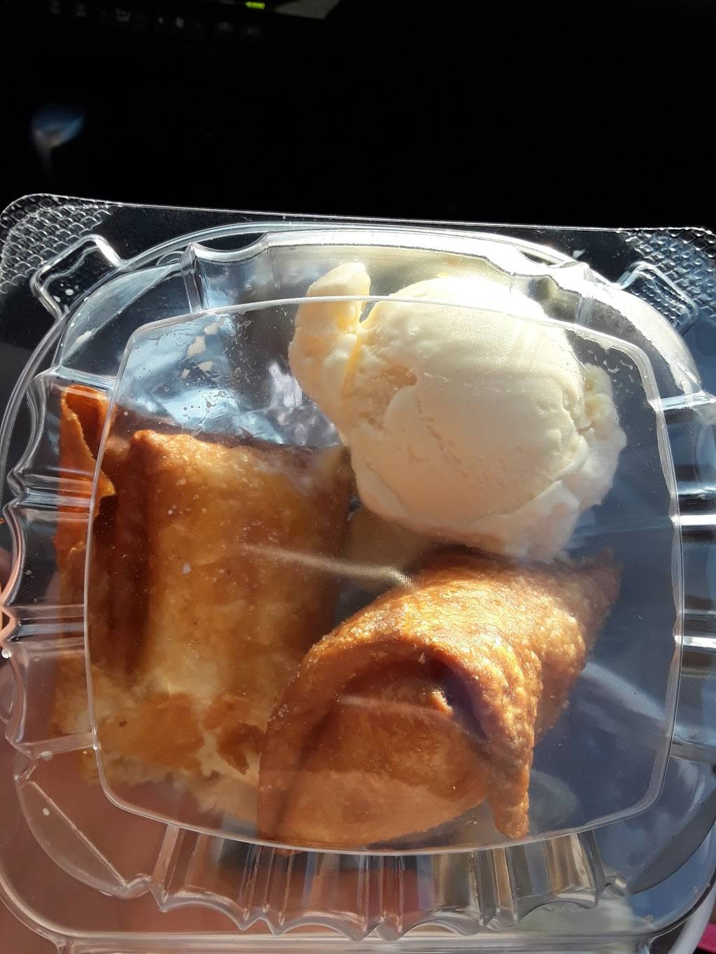 Swensons (Seven Hills) Drive-In Restaurants | restaurant | 7635 Broadview Rd, Seven Hills, OH 44131, USA | 2169861934 OR +1 216-986-1934