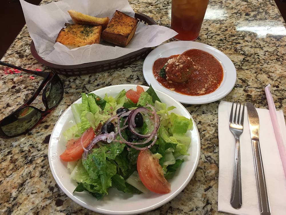 Guidos Chicago Meats & Deli | restaurant | 10893 N Scottsdale Rd, Scottsdale, AZ 85254, USA | 4809510636 OR +1 480-951-0636