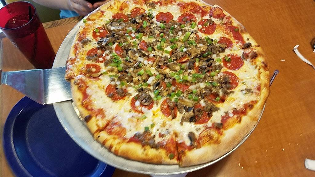 Matts Pizza Dept | restaurant | 1055 SC-41 #100, Mt Pleasant, SC 29466, USA | 8438567800 OR +1 843-856-7800