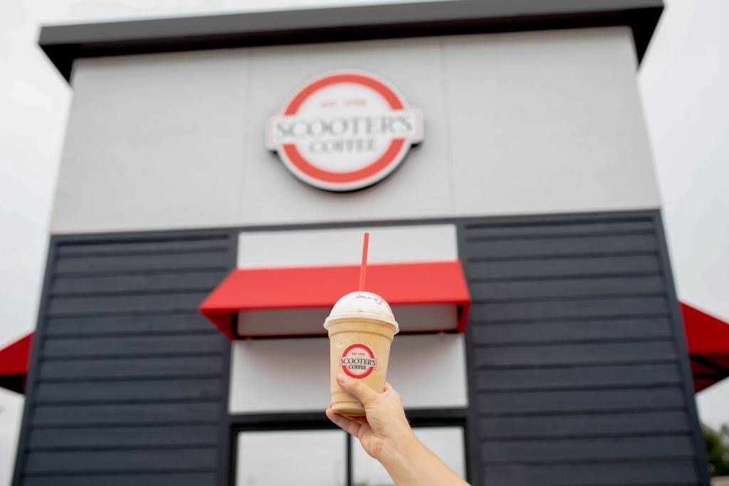 Scooters Coffee | bakery | 501 E 30th Ave, Hutchinson, KS 67502, USA | 6205005299 OR +1 620-500-5299