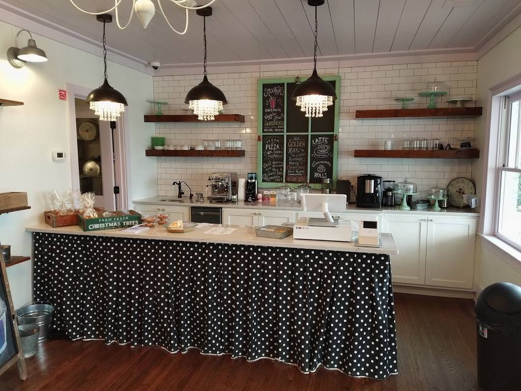 Huh Natural & Real Food | restaurant | 1066 Alpharetta St, Roswell, GA 30075, USA | 4045280444 OR +1 404-528-0444