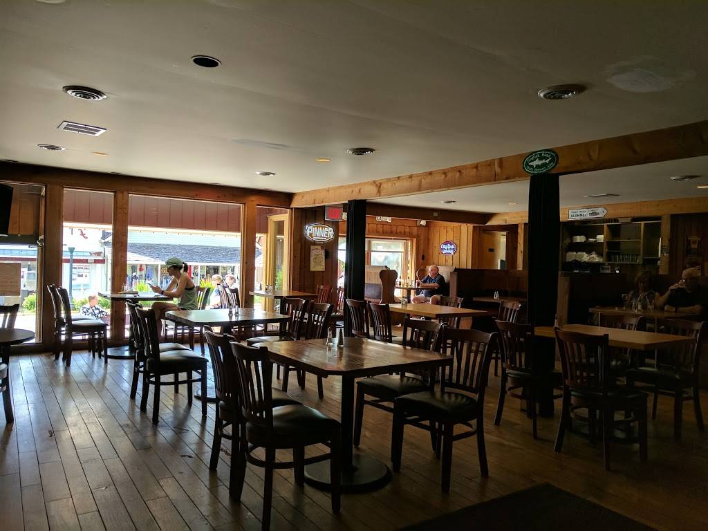 Out Of The Ordinary | restaurant | 61 S Van Buren St, Nashville, IN 47448, USA | 8127789730 OR +1 812-778-9730