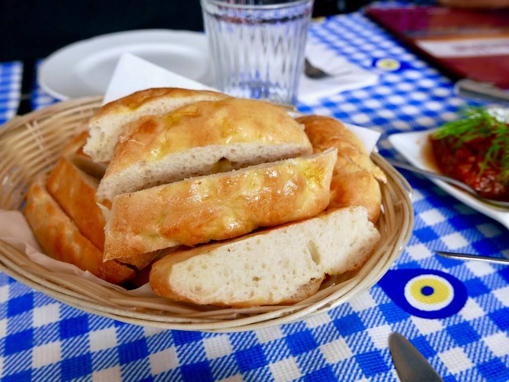 Anatolia Restaurant | restaurant | 5112 Dundas St W, Etobicoke, ON M9A 1C2, Canada | 4162070596 OR +1 416-207-0596