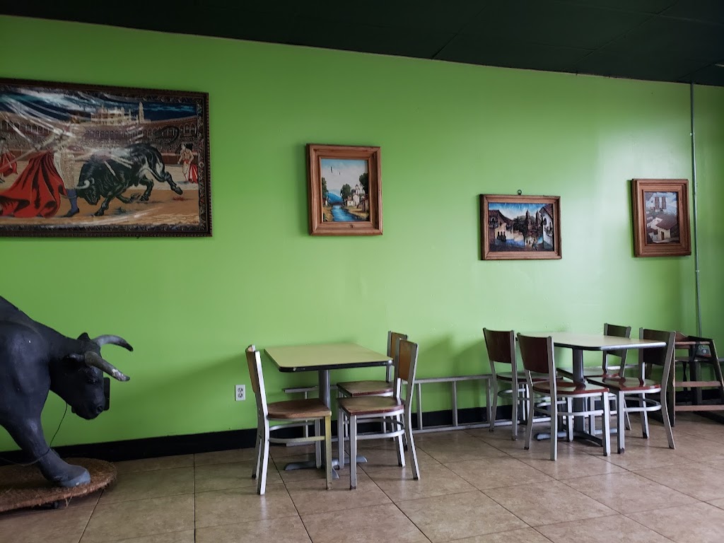 EL TORO TACO SHOP | restaurant | 470 S Meadowbrook Dr, San Diego, CA 92114, USA | 6197736689 OR +1 619-773-6689
