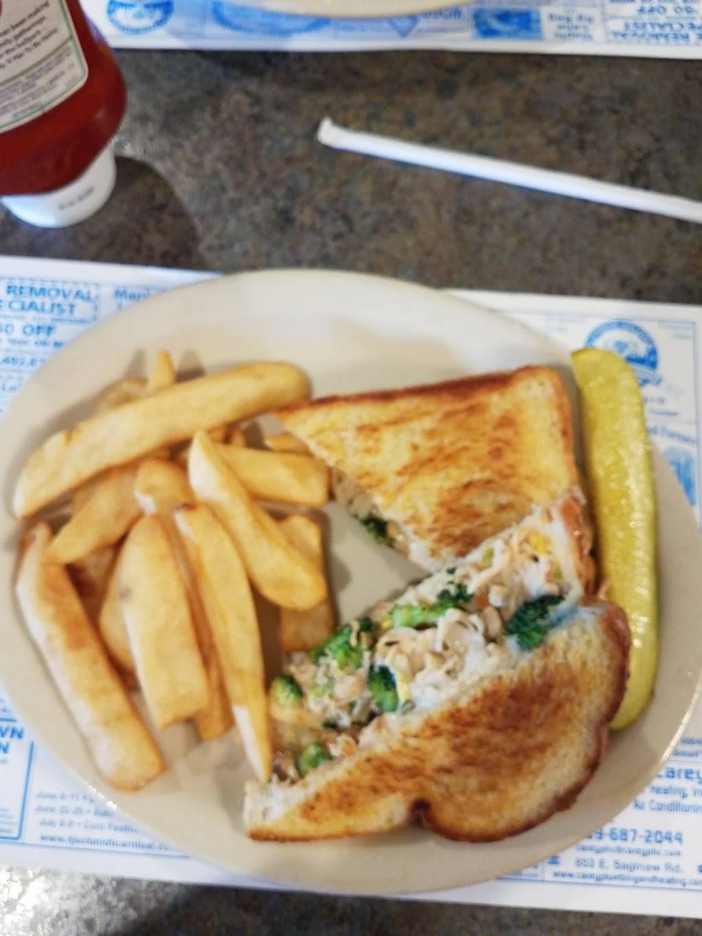 Shirlenes Cuisine | restaurant | 1716 W Wackerly St, Midland, MI 48640, USA | 9896318750 OR +1 989-631-8750