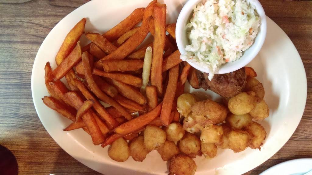 Memas Family Restaurant | restaurant | 1147 US-17, Satsuma, FL 32189, USA | 3866494929 OR +1 386-649-4929