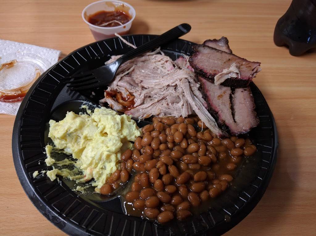 Bobcats Texas BBQ | restaurant | 112 E Main St, Ramsey, NJ 07446, USA | 2019629755 OR +1 201-962-9755
