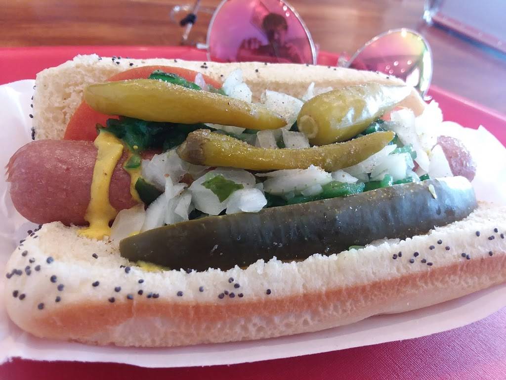 Taste of the Windy City | restaurant | 1800 Freedom Rd, Little Chute, WI 54140, USA | 9206871200 OR +1 920-687-1200