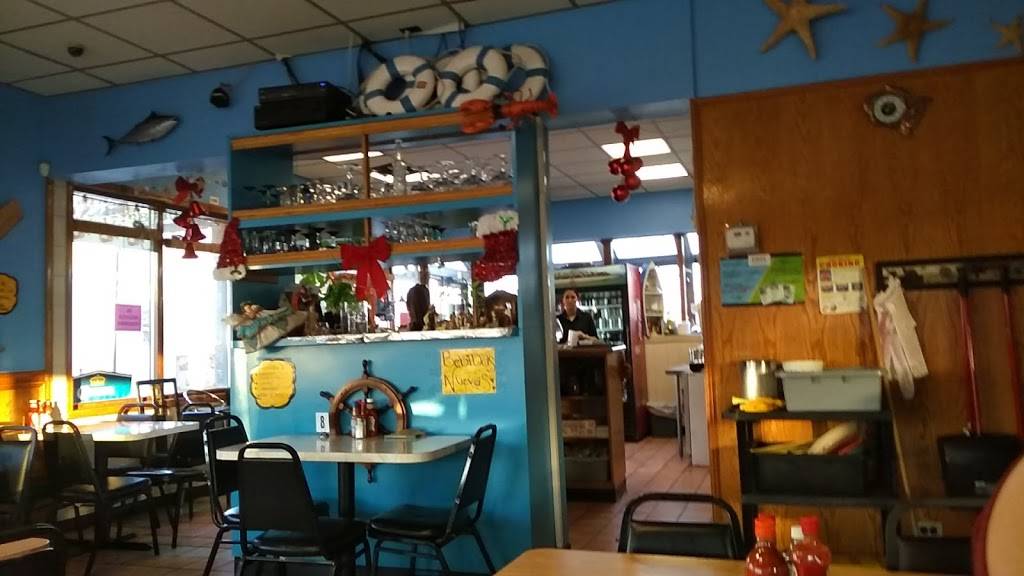 El Muelle | restaurant | 4253 W 47th St, Chicago, IL 60632, USA | 7732479811 OR +1 773-247-9811