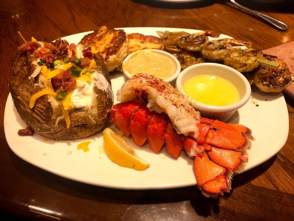 Outback Steakhouse | restaurant | 8250 Macedonia Commons Blvd, Macedonia, OH 44056, USA | 3304685032 OR +1 330-468-5032