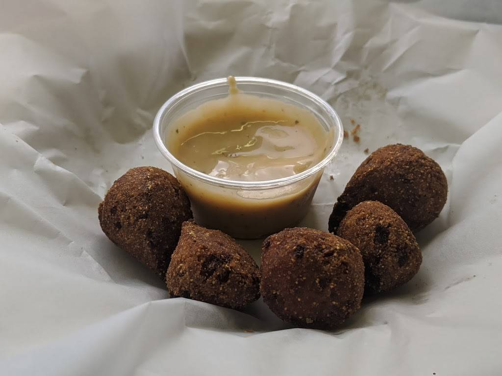 Grouper & Chips | meal delivery | 338 9th St N, Naples, FL 34102, USA | 2396434577 OR +1 239-643-4577