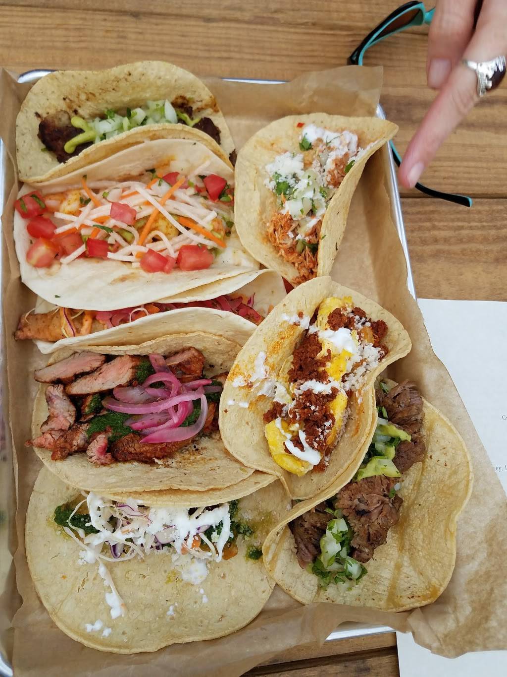 Lean Draft House | restaurant | 600 Hopkins St SW, Atlanta, GA 30310, USA | 4042540987 OR +1 404-254-0987