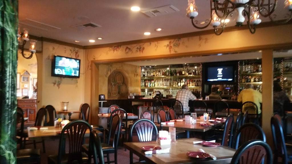 Ottavios Italian Restaurant | restaurant | 1620 Ventura Blvd, Camarillo, CA 93010, USA | 8054823810 OR +1 805-482-3810