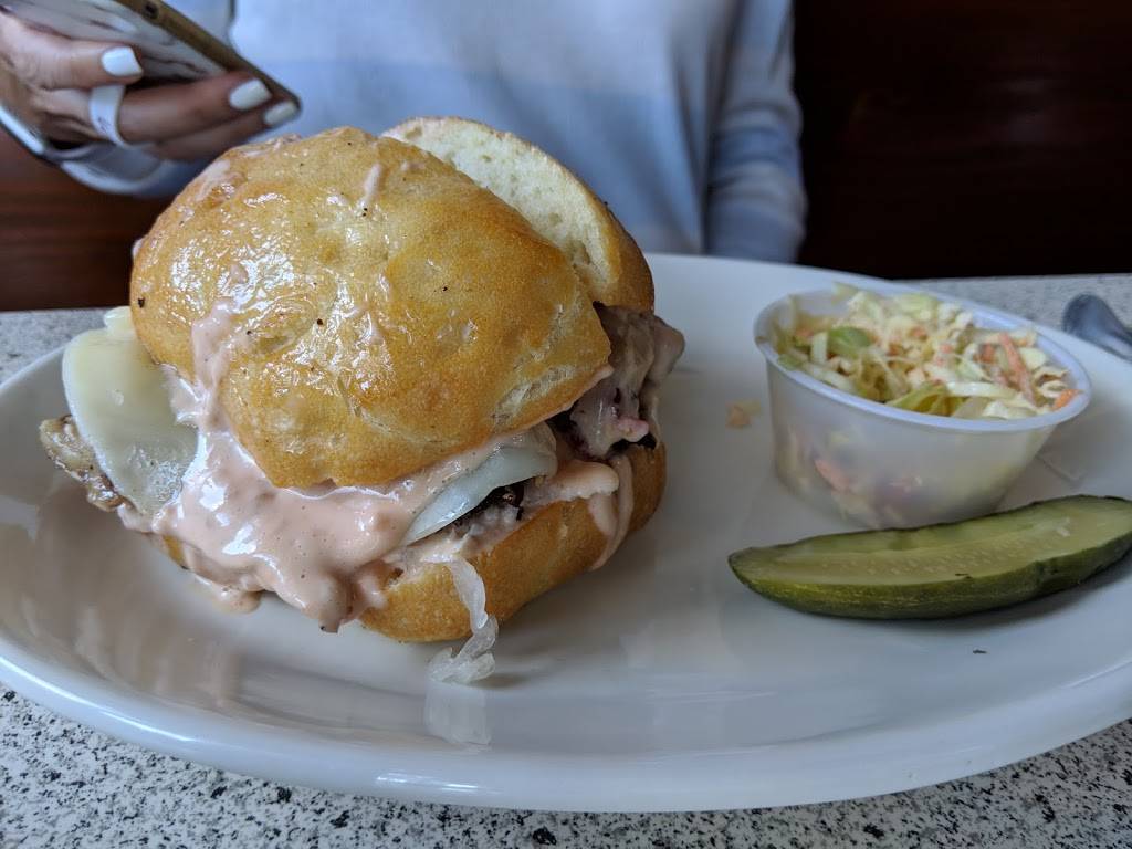 Storrs Smokehouse | restaurant | 310 E 1st St, Newberg, OR 97132, USA | 5035388080 OR +1 503-538-8080