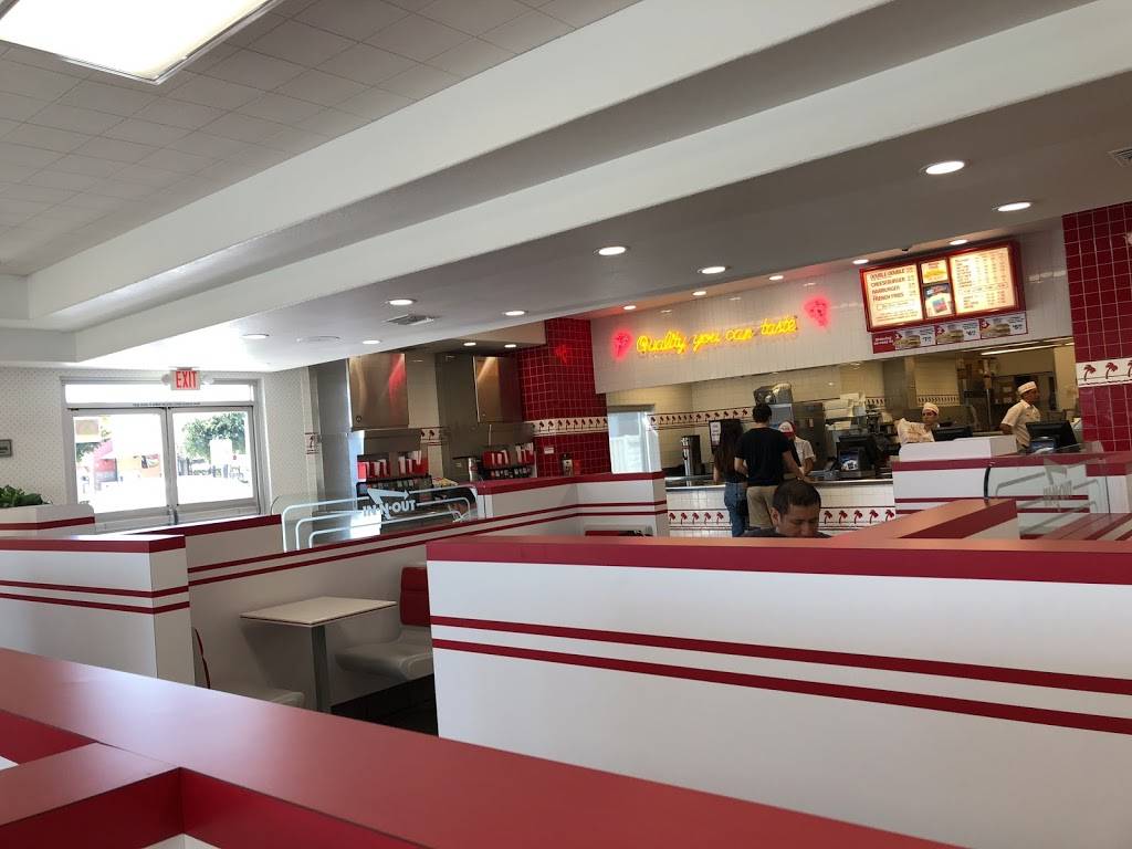 In-N-Out Burger | restaurant | 825 W Chapman Ave, Placentia, CA 92870, USA | 8007861000 OR +1 800-786-1000