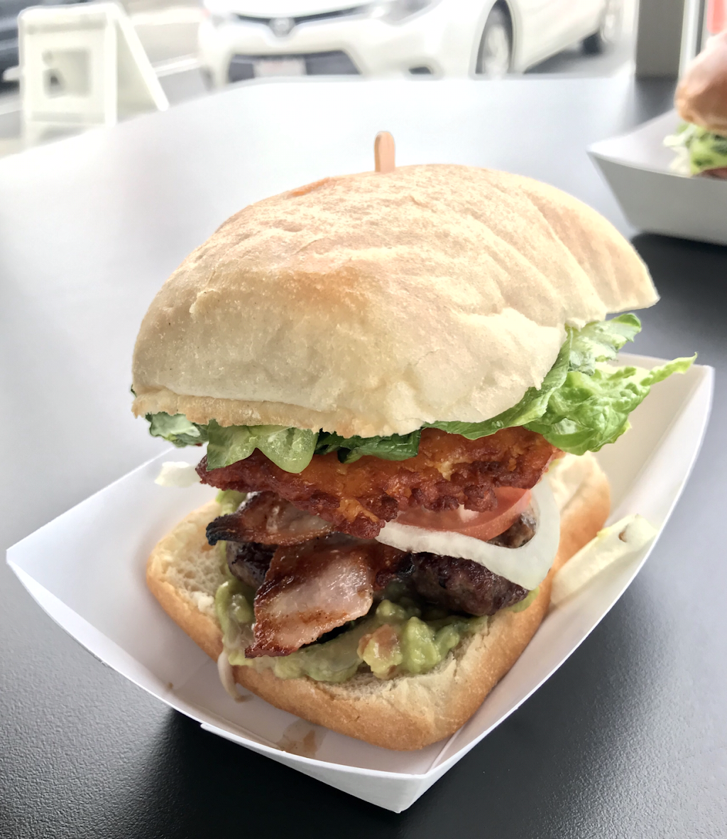 KiKi’s Burger Bar | restaurant | 4815 Lone Tree Way Suite A, Antioch, CA 94531, USA | 9252079668 OR +1 925-207-9668