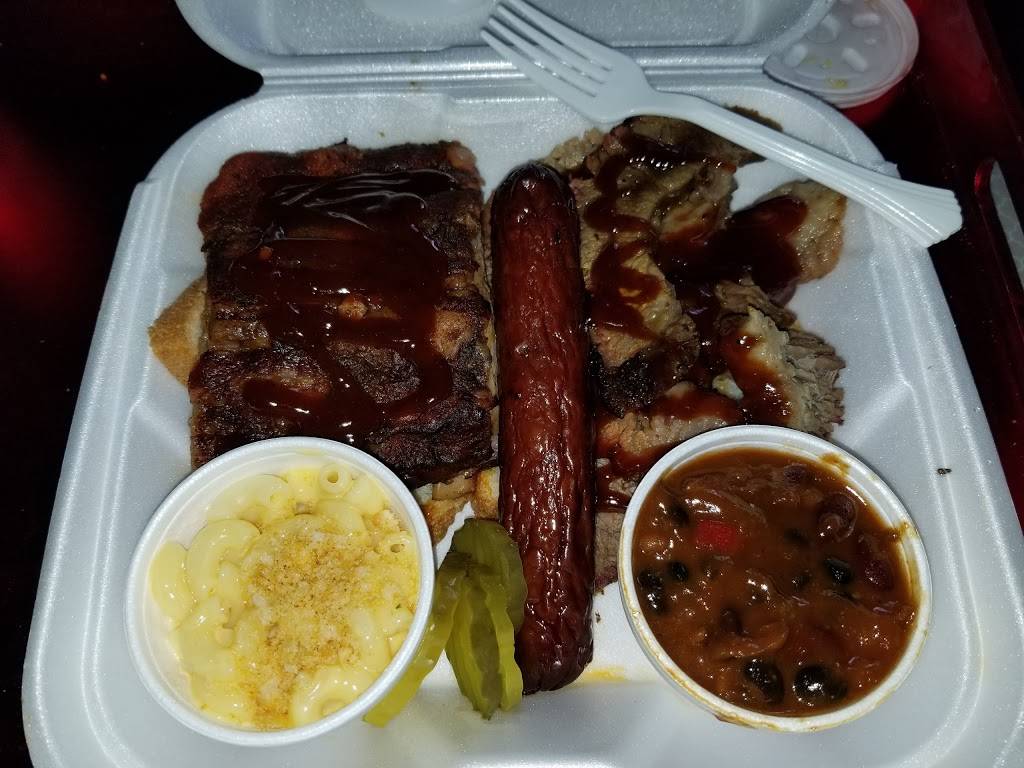 Hot Spot BBQ | restaurant | 6593 Collins Dr D4, Moorpark, CA 93021, USA | 8058760302 OR +1 805-876-0302
