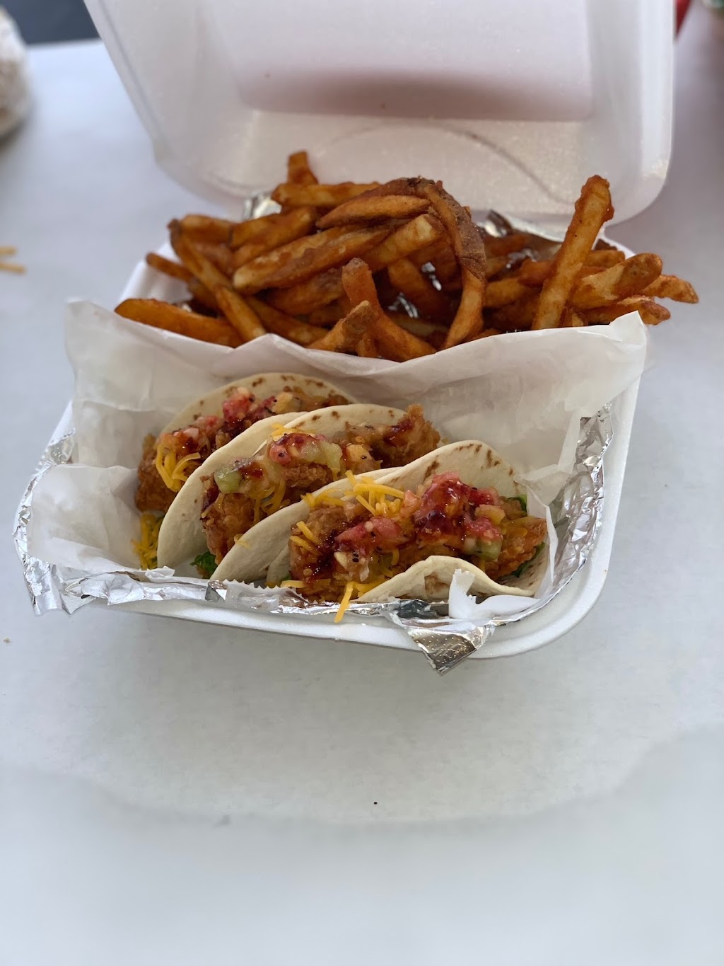 Tsunami Wing Factory | restaurant | 5242 Elysian Fields Ave, New Orleans, LA 70122, USA | 9854417822 OR +1 985-441-7822